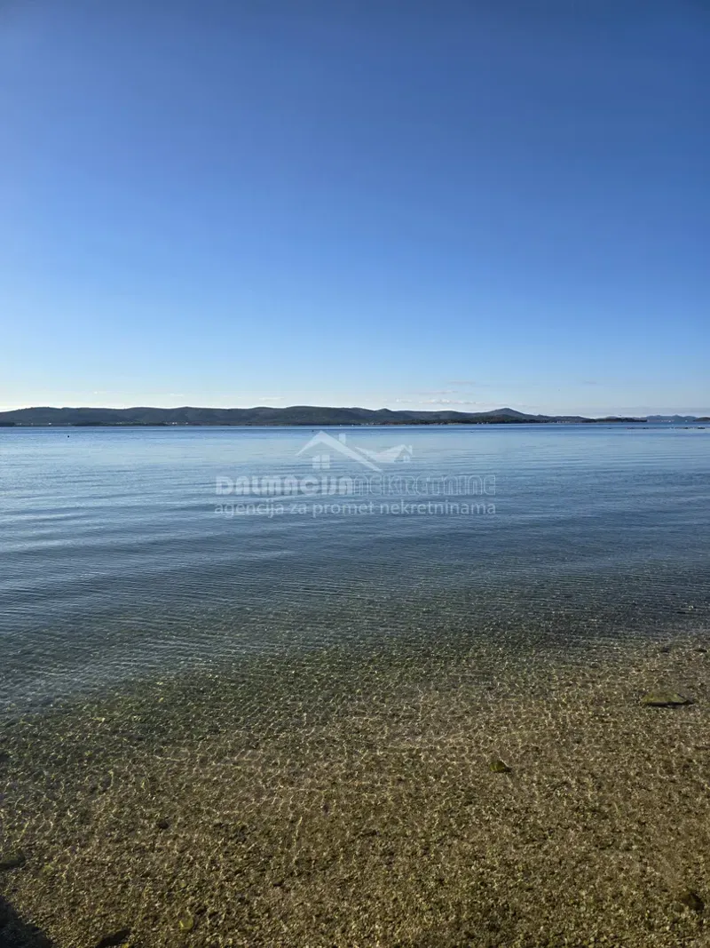 Biograd, građevinsko zemljište u neposrednoj blizini mora