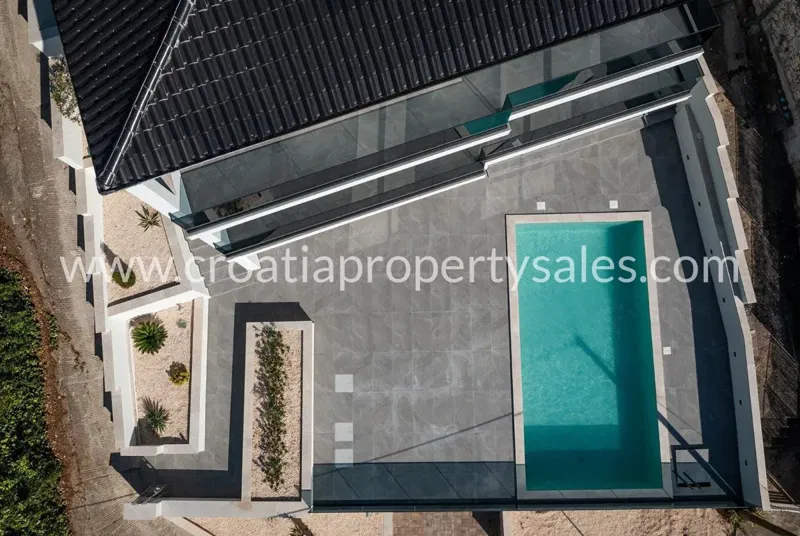 Rogoznica, villa for sale, price on request – 3