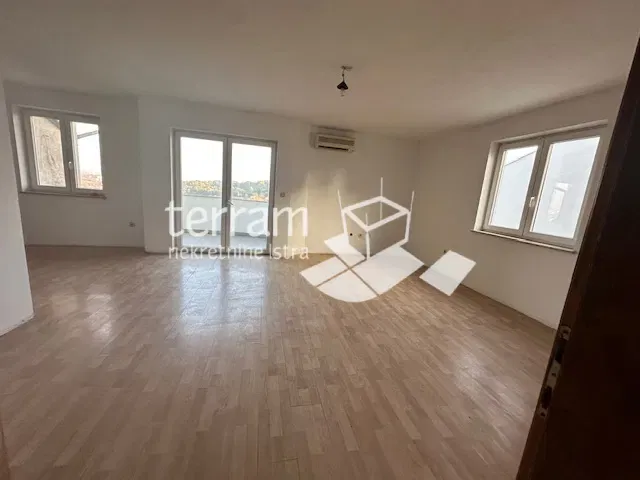 Istria, Pola, Vidikovac, appartamento 98,2 m2, 3 camere da letto + soggiorno, II. piano, ottima posizione!! #vendita – 2