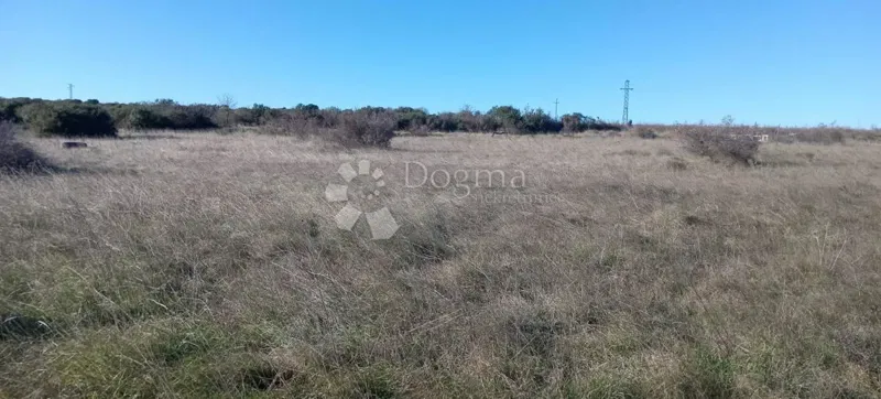 Agricultural land Jadreški, Ližnjan, 1.000m2 – 2