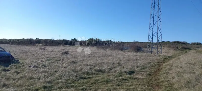 Agricultural land Jadreški, Ližnjan, 1.000m2 – 3