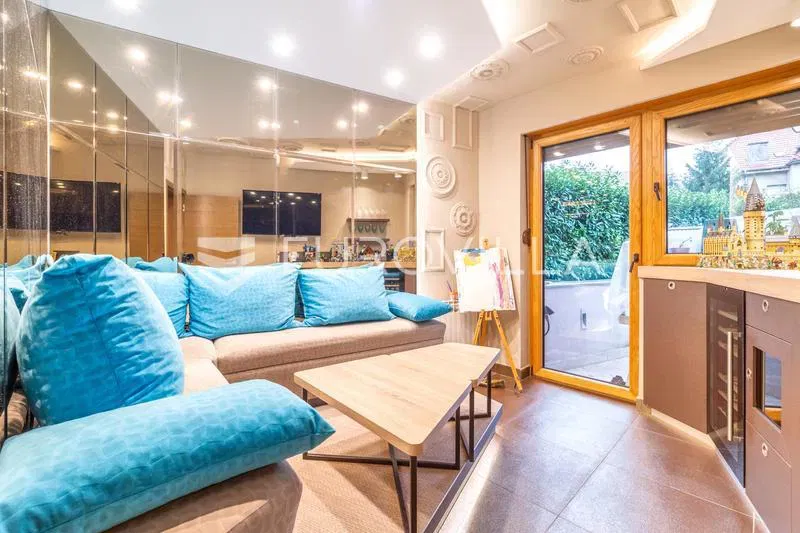 Zagreb, Sveti Duh, a luxurious four-room apartment of 181 m² – 3