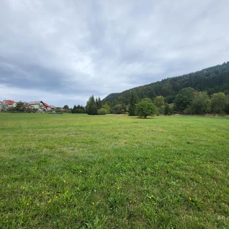 Grundstück Ravna Gora, 4.735m2 – 2