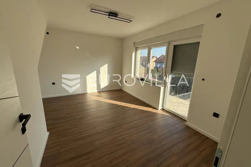Casa Slavonski Brod – 3