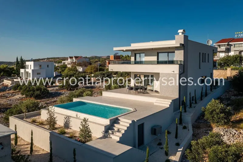 Primosten, villa for sale, price on request – 2