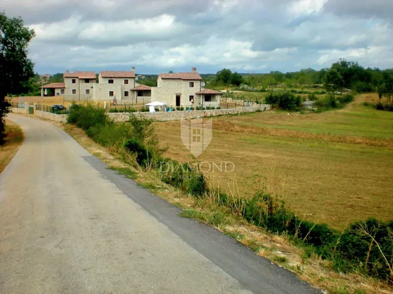 Ottimo terreno vicino a Canfanaro – 3