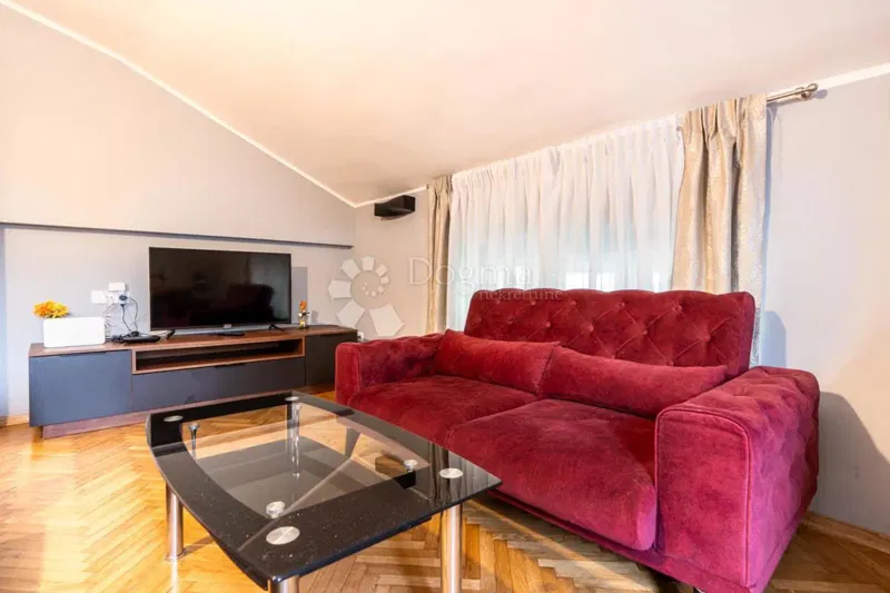 Flat Opatija - Centar, Opatija, 145m2 – 3