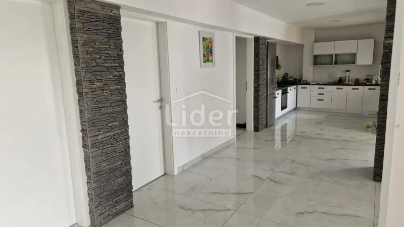 Apartman u Banjolu, novogradnja – 3