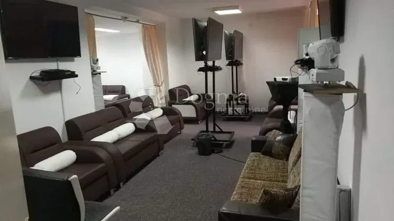 Business premise Borovje, Peščenica - Žitnjak, 98,98m2 – 3