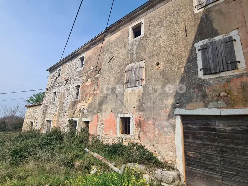 Vižinada, century-old stone house with a large garden – 3