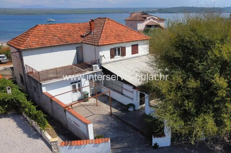 Casa Raslina – 3