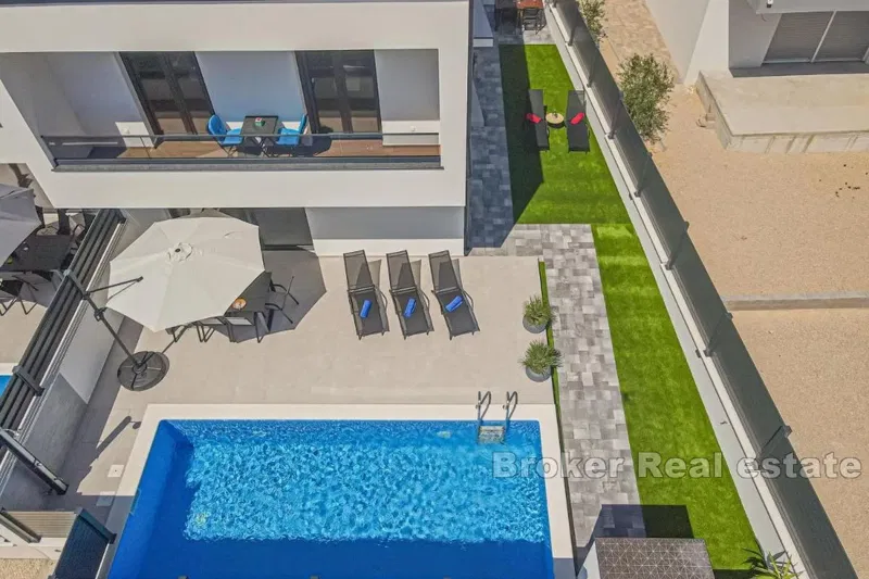 Modern semi detached villa with pool – 3