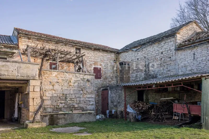 Canfanaro, dintorni, complesso di case in pietra in una posizione tranquilla – 3