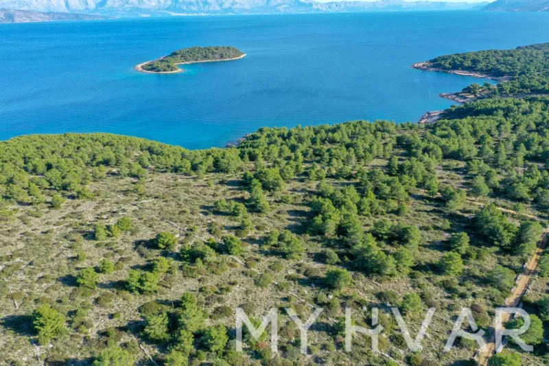 Terreno a Vrboska con possibilità di costruzione – 3
