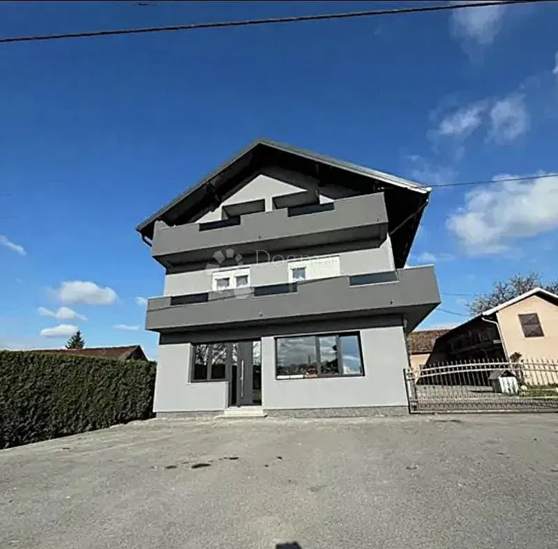 Locale commerciale Predavac, Rovišće, 51m2