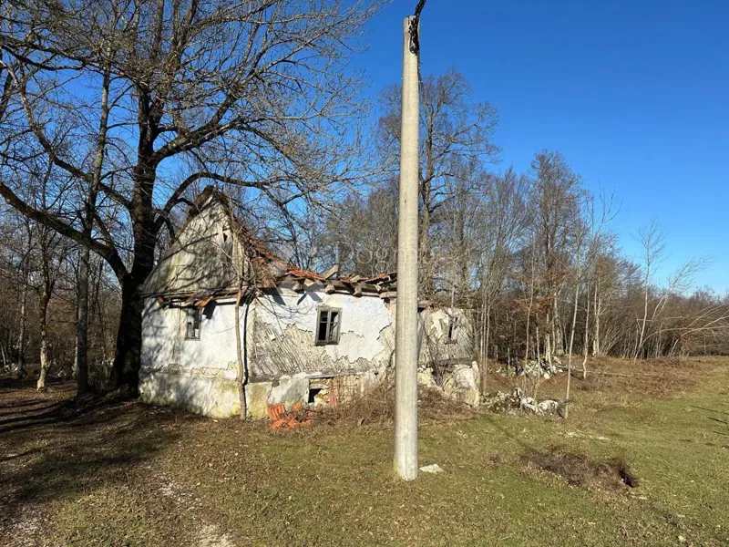 Building land Lipe, Gospić, 500m2 – 2