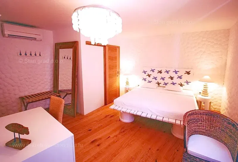 City of Krk, house in the center of the old historic center of the city! – 2