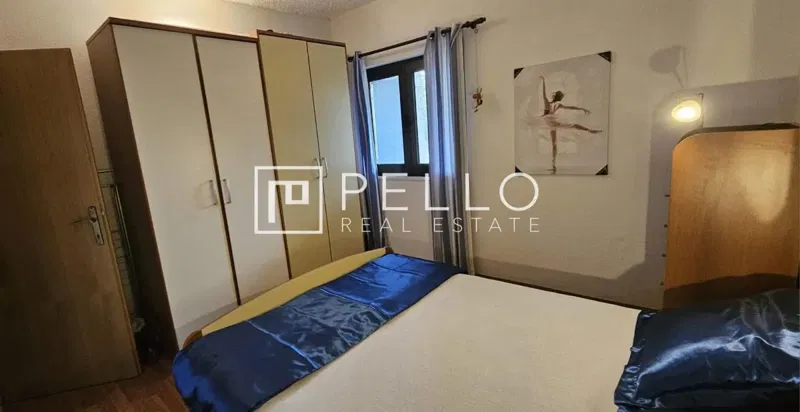 Spacious Apartment with Garden and Garage + 340 m² Building Plot – Center of Orebić – 2