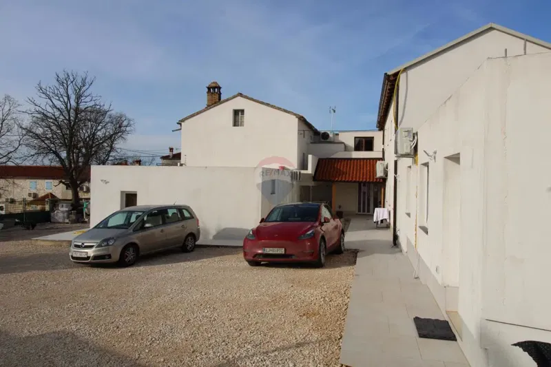 House Kaštelir, Kaštelir-Labinci, 837m2 – 2