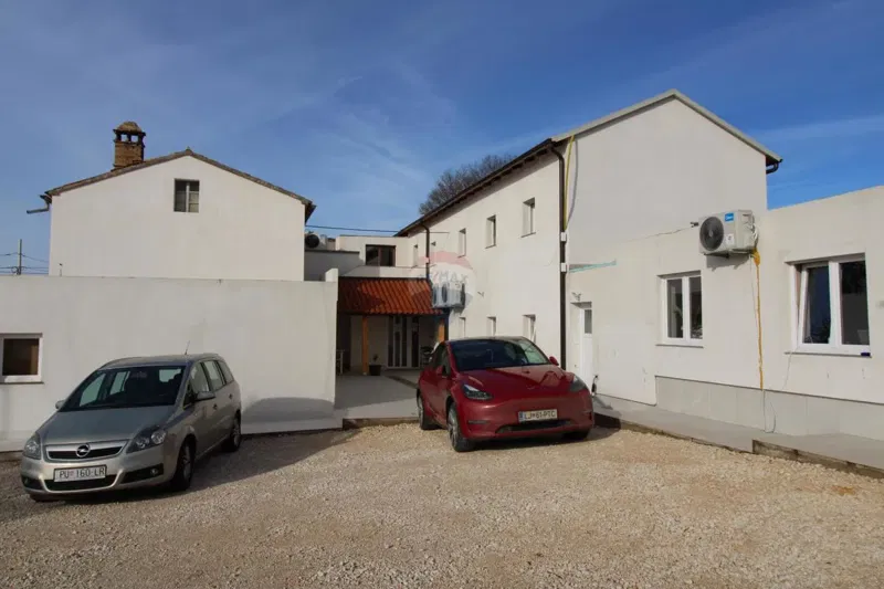 House Kaštelir, Kaštelir-Labinci, 837m2 – 3