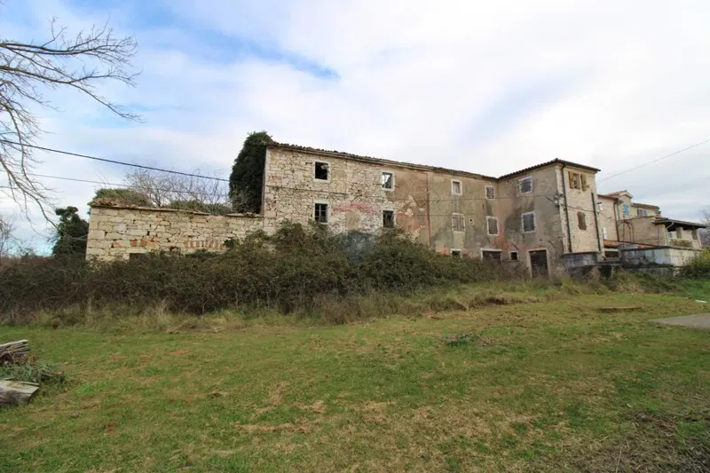 Casa Staniši, Vižinada, 330m2 – 2