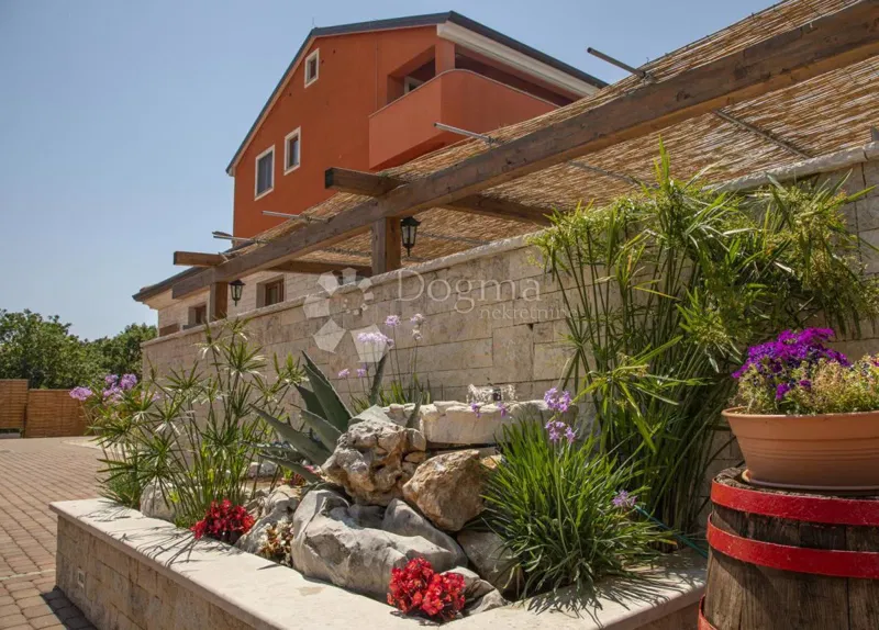 ECO RESORT FAMIGLIARE – 3