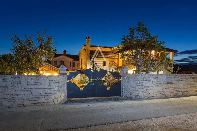 Istria, Sveti Petar – Authentic stone villa with pool for sale – 3