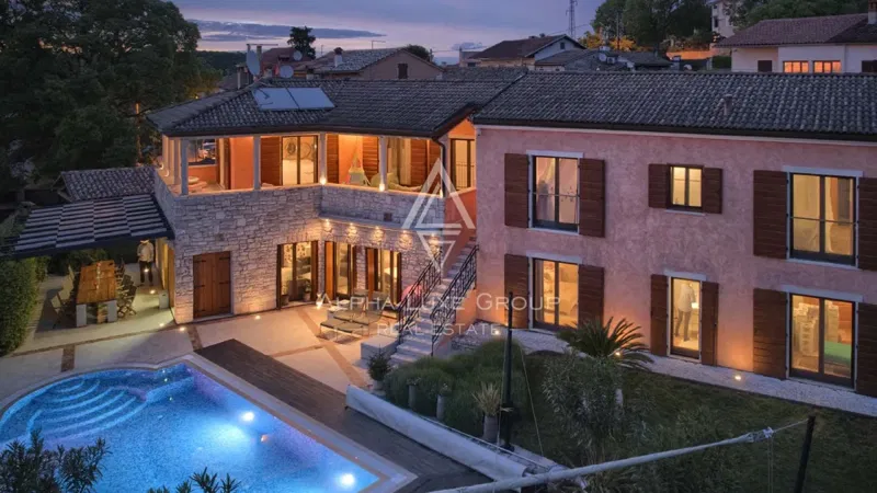 Istria, Rovigno, Villa di lusso con ampio giardino e potenziale edificabile – 3