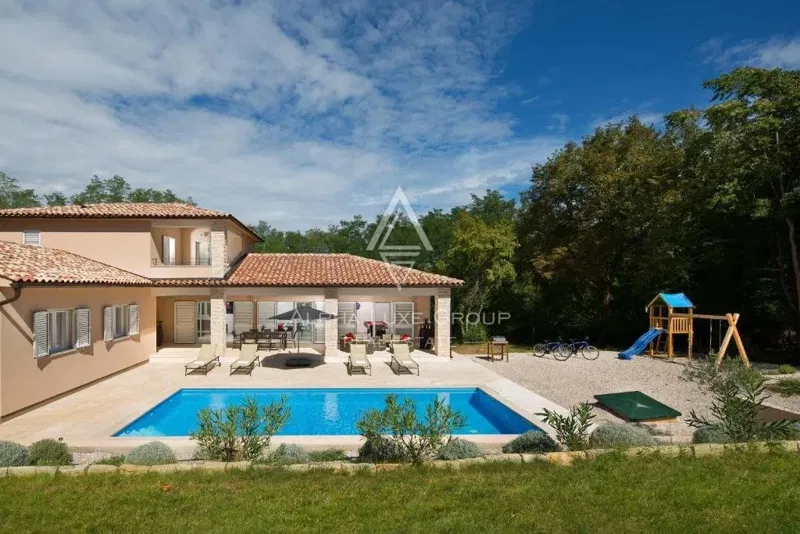 Labin, Istria: Private villa with wellness amenities for sale – 3
