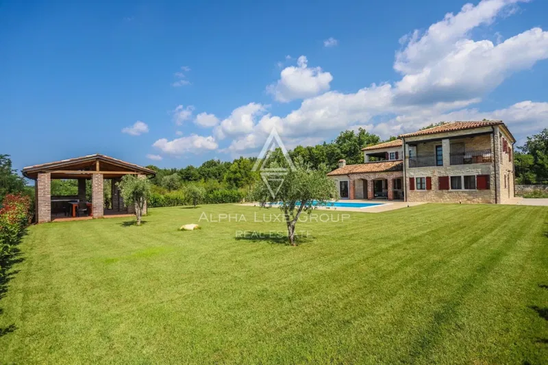 Istria, Tinjan: Luxurious villa with private pool for sale – 2