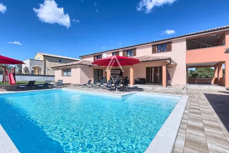 Istria, Barban - Ampia residenza con piscina – 3