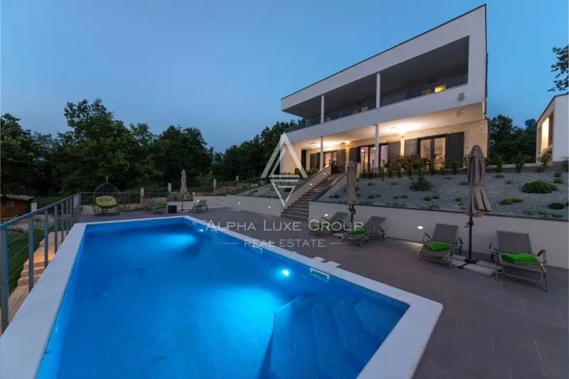 Istria, Rabac: Villa esclusiva con piscina riscaldata e viste mozzafiato – 3