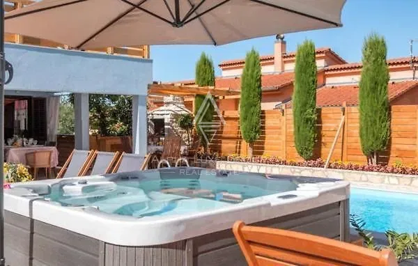 Scoprite il fascino dell'Istria, Loborika - Una villa sublime per la serenità familiare – 3