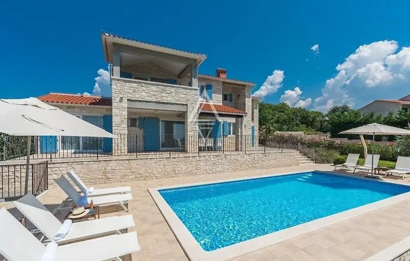 Višnjan | Luxury Villa for Sale with Private Jacuzzi, Sauna, and Pool – 3