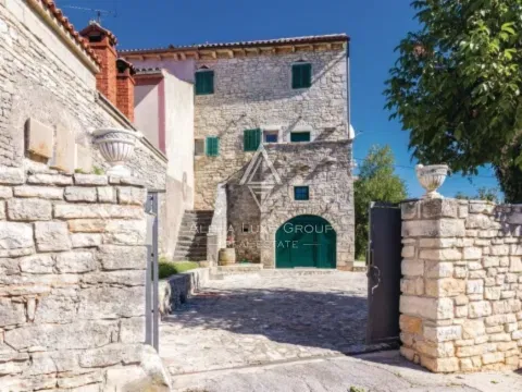 Dom Svetvinčenat, 150m2 – 3