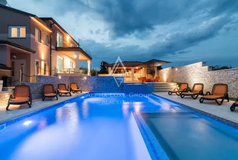 Fantastic villa with a pool, Istria, Pula – 3