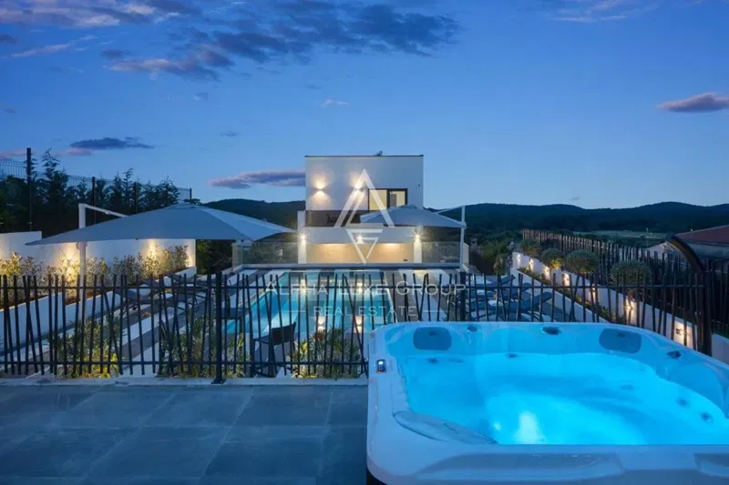 Bella villa moderna in un ampio giardino con piscina e vista sul mare, ,San Lorenzo del Pasenatico, ISTRIA – 3