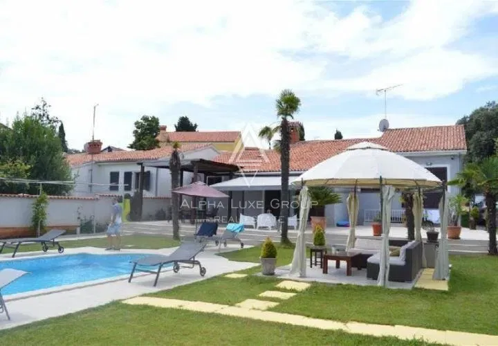 Beautiful villa with pool next to the sea, Istria, Medulin – 2