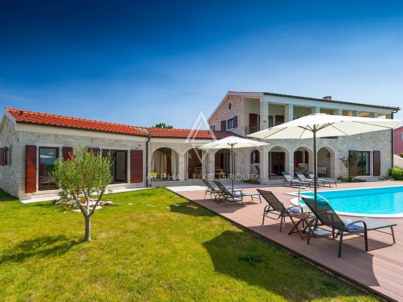 Gorgeous stone villa with pool and landscaped view, Istria, Poreč – 3