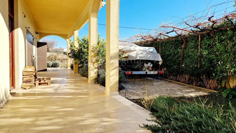 Casa con 2 appartamenti a Gallesano - vista sul mare e Pola – 2