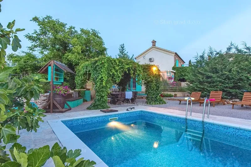 Malinska, surroundings, beautiful renovated stone house with swimming pool! – 2