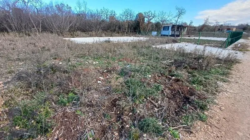 Non-structural plot Peroj, Vodnjan, 967m2 – 3