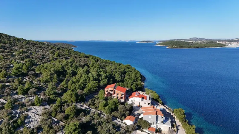 Building plot in the first row to the sea – 3