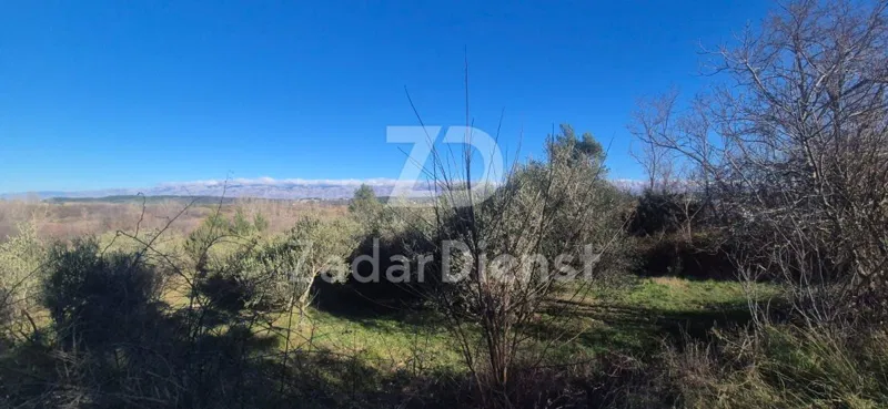 Građevinsko zemljište od 690 m2, izvrsna lokacija - Krneza – 3