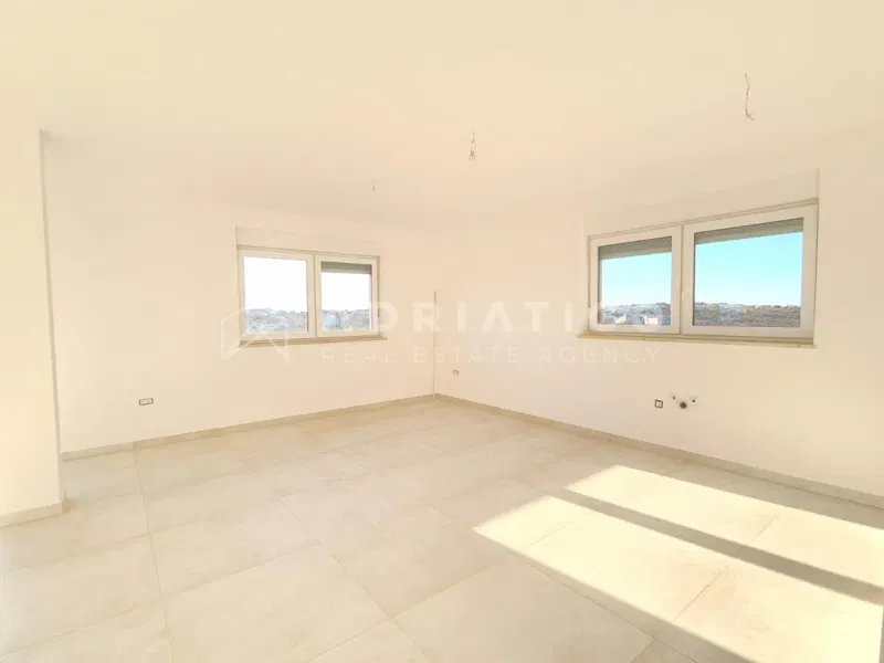 Rovinj, three-room apartment in a new building – 2