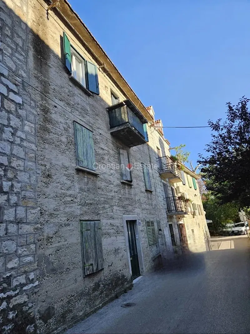 Casa Kaštel Lukšić – 2