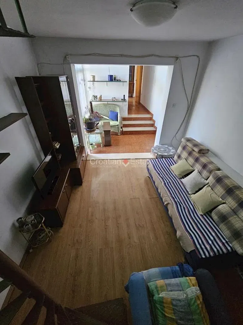 Casa Kaštel Lukšić – 3