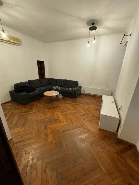 Lakás Centar, Rijeka, 56,20m2 – 2