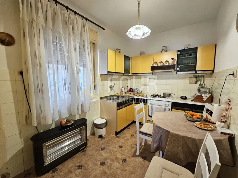 Trsat, Rijeka, 220m2 – 3