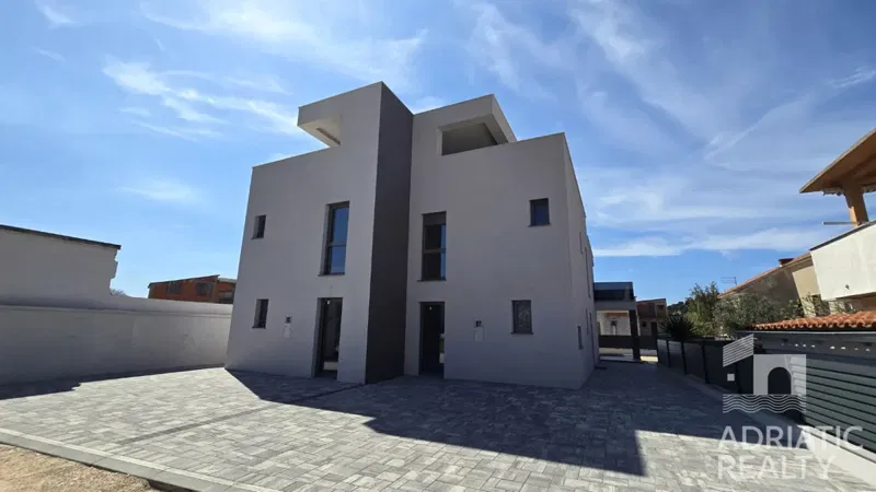 House Tribunj – 2